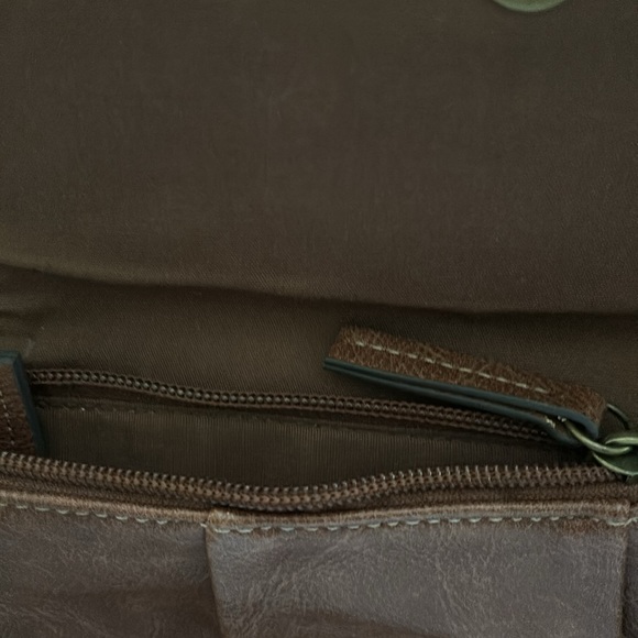 Crossbody or wristlet purse by Chaps. Never used. - Picture 5 of 5